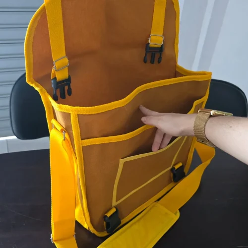 Bolsa-agente-de-saude-comunitario-03-compartimentos-em-lona-ompermeavel